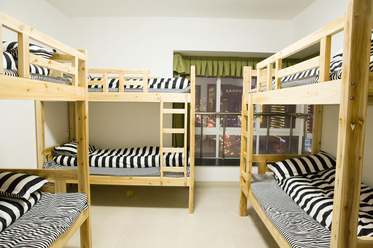 South Face Hostel Jinhu Branch Nanning Buitenkant foto