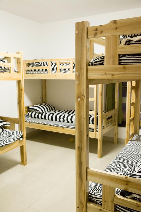South Face Hostel Jinhu Branch Nanning Buitenkant foto